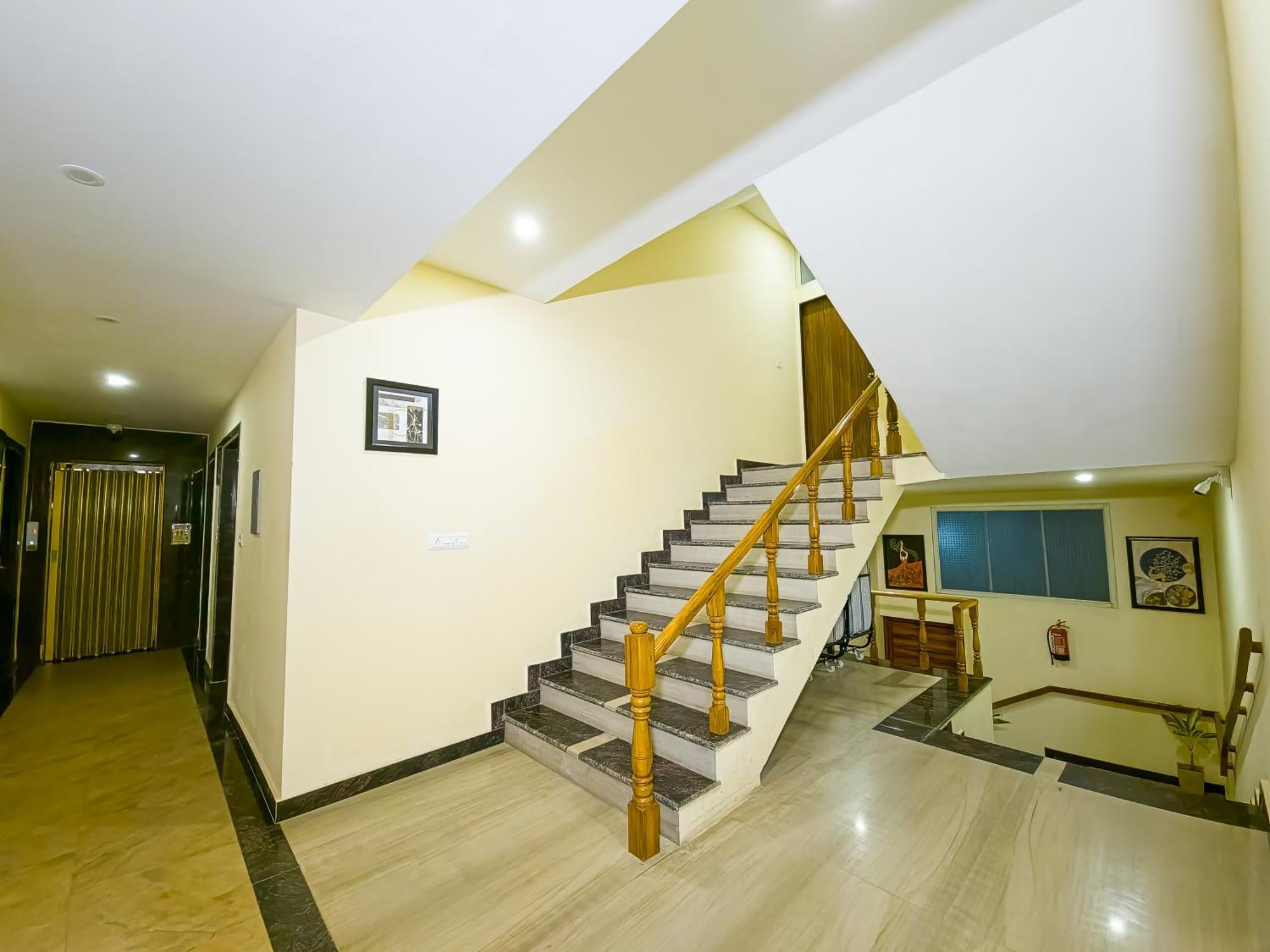 מלון Ayodhya Amritara Ramila Kutir מראה חיצוני תמונה